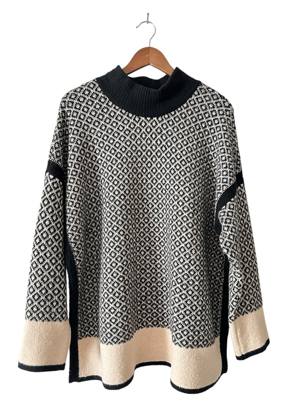 J. Jill Women’s XL Black & Cream Geometric Mock Neck Knit Pullover Sweater